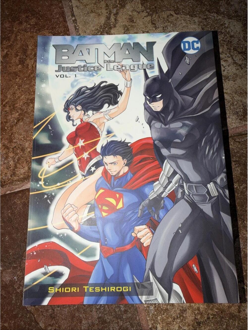 Batman and the Justice League Manga by Shiori Teshirogi (2018, Trade Paperback)